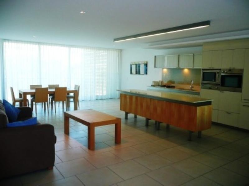 Paradise Point QLD 4216