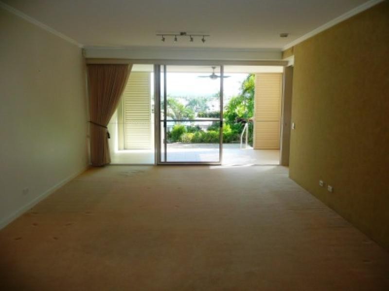 1716 Rialto Quay Dr – Stillwater Ap, Hope Island QLD 4212