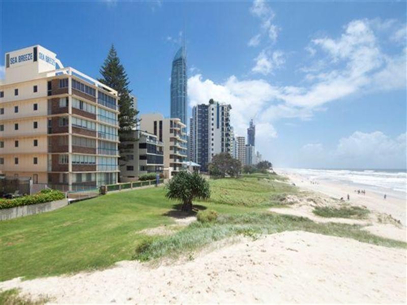 1 Sea Breeze, 63 Garfield Terrace, Surfers Paradise QLD 4217