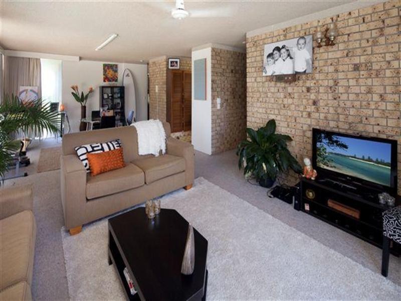 1 Sea Breeze, 63 Garfield Terrace, Surfers Paradise QLD 4217