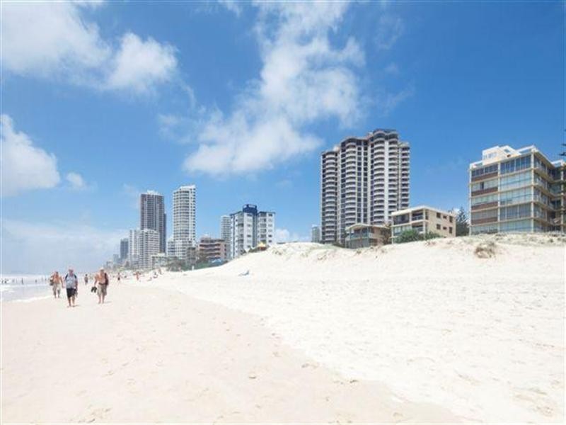 7 Sea Breeze, 63 Garfield Terrace, Surfers Paradise QLD 4217