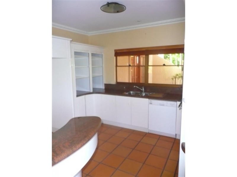 26 Emu Court, Sorrento QLD 4217