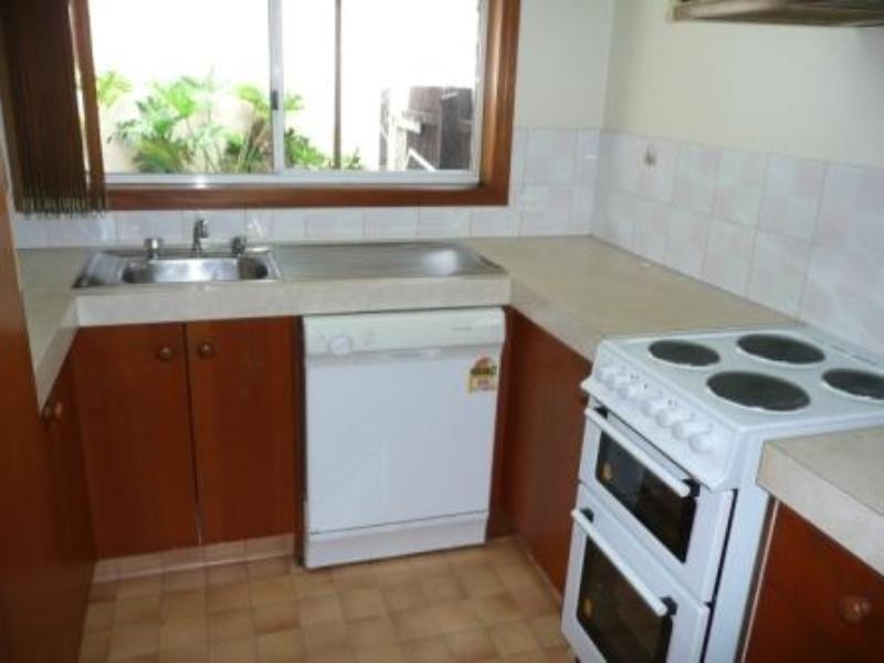 12-10 Hollywell Road, Biggera Waters QLD 4216
