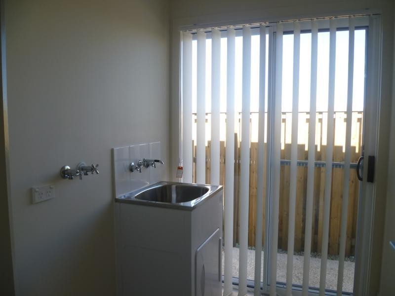 Hope Island QLD 4212