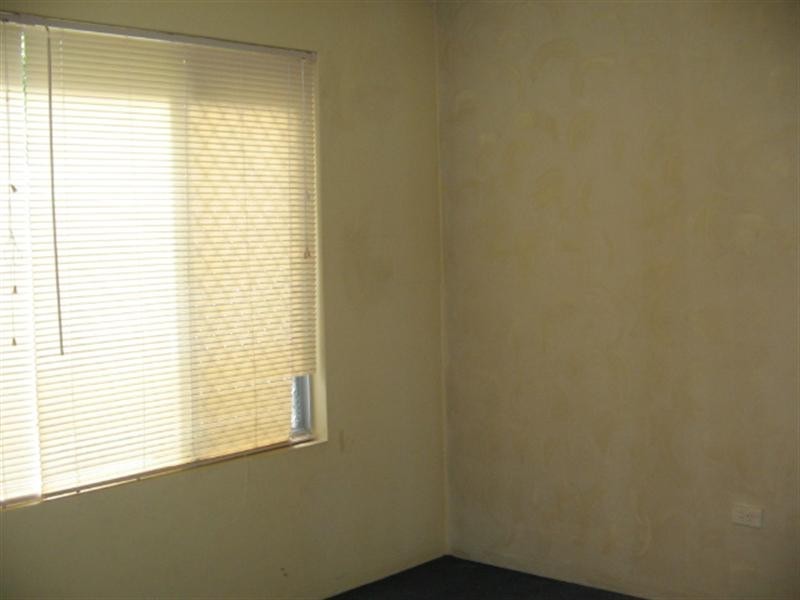 3-51 Burra Street, Chevron Island QLD 4217