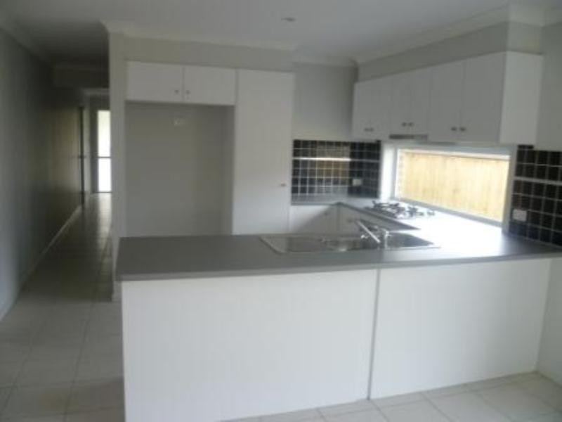 37 Pleasant Drive, Redbank Plains QLD 4301