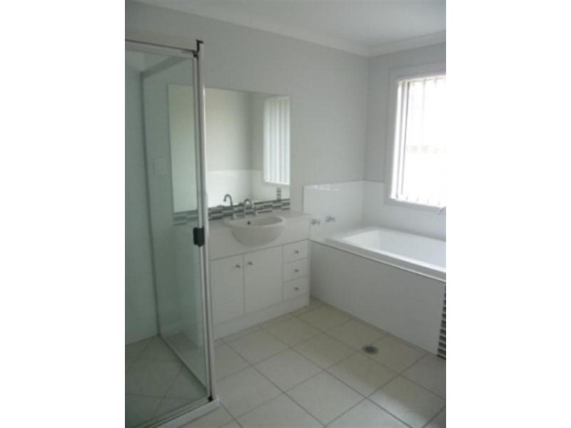 37 Pleasant Drive, Redbank Plains QLD 4301