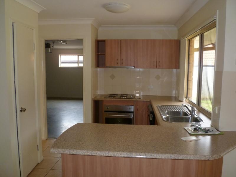 10 Geranium Street, Ormeau QLD 4208