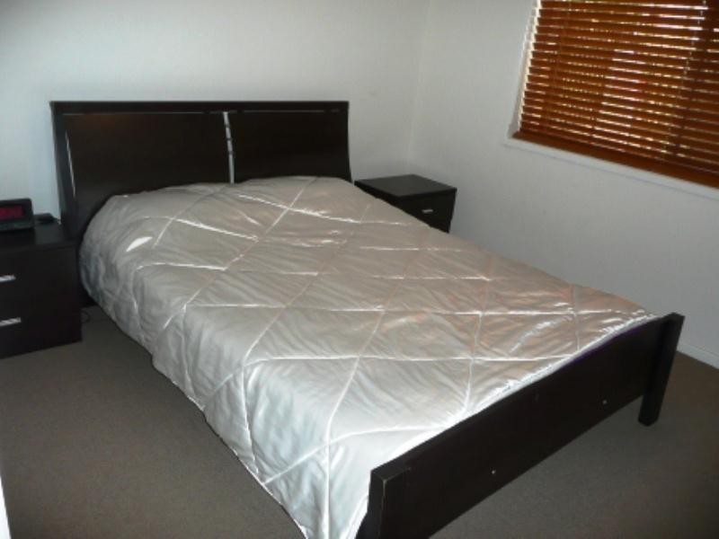 1/23 Darrambal Street, Surfers Paradise QLD 4217