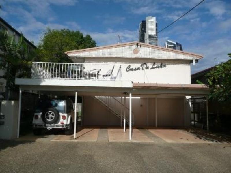 2-23 Darrambal, Surfers Paradise QLD 4217