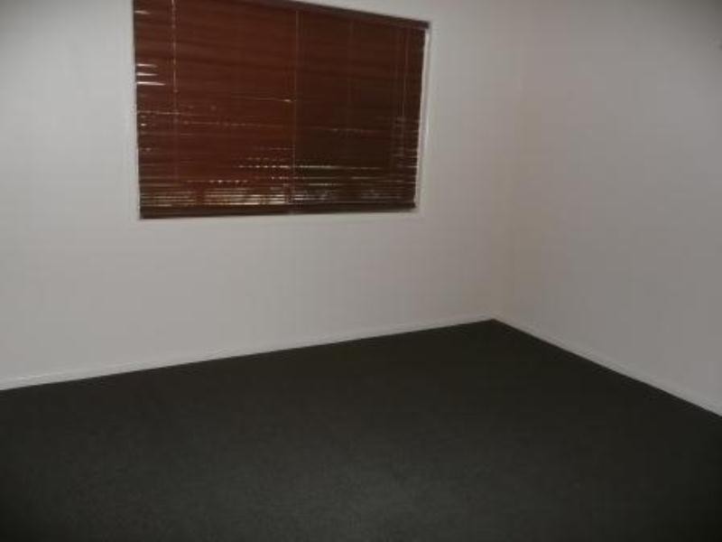 2-23 Darrambal, Surfers Paradise QLD 4217