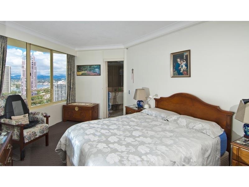 1 Serisier Avenue, Main Beach QLD 4217