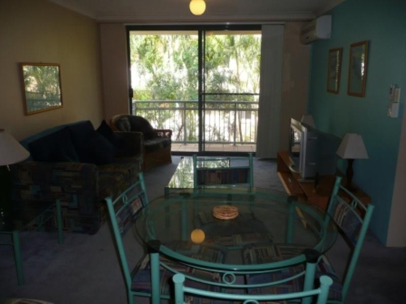 19/10-16 Genoa Street, Surfers Paradise QLD 4217