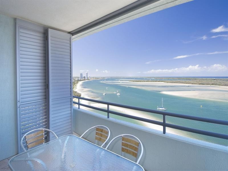 1407/360 Marine Parade, Labrador QLD 4215