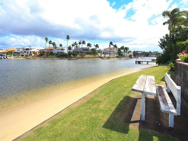 347 Monaco Street, Broadbeach Waters QLD 4218