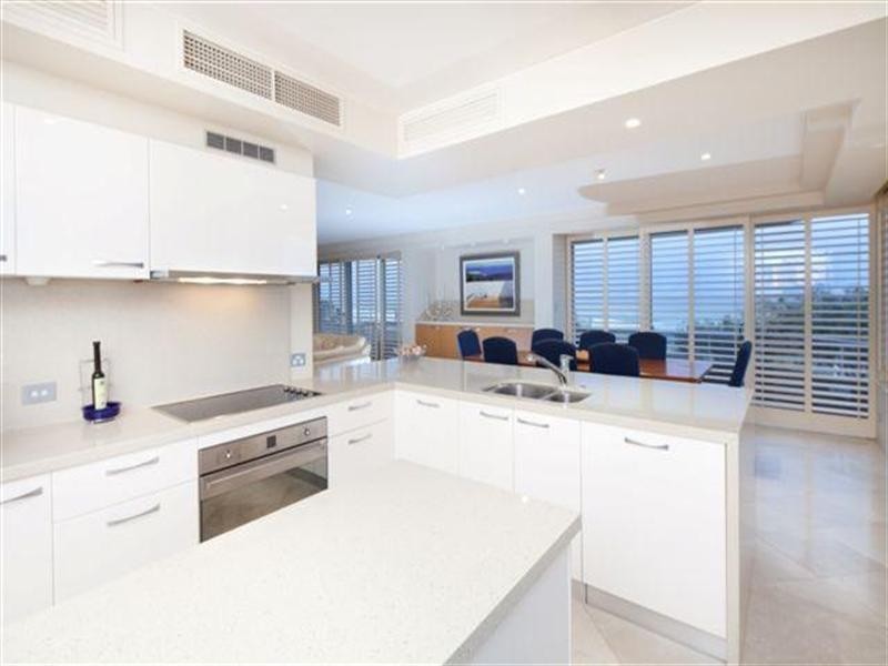 3 Madison Point, 3476 Main Beach Parade, Main Beach QLD 4217