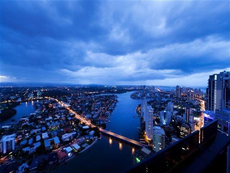 Surfers Paradise QLD 4217