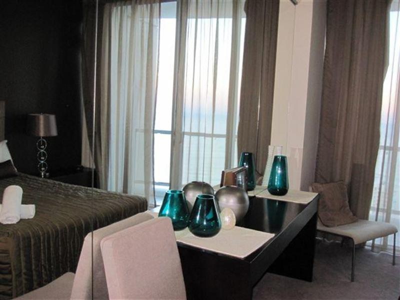 23 Ferny Avenue, Surfers Paradise QLD 4217