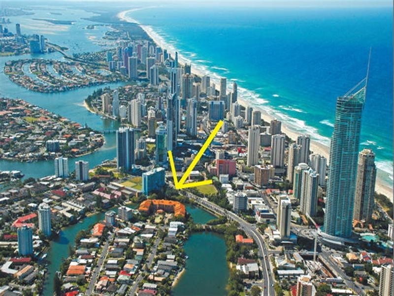 1 Paradise Island, Surfers Paradise QLD 4217