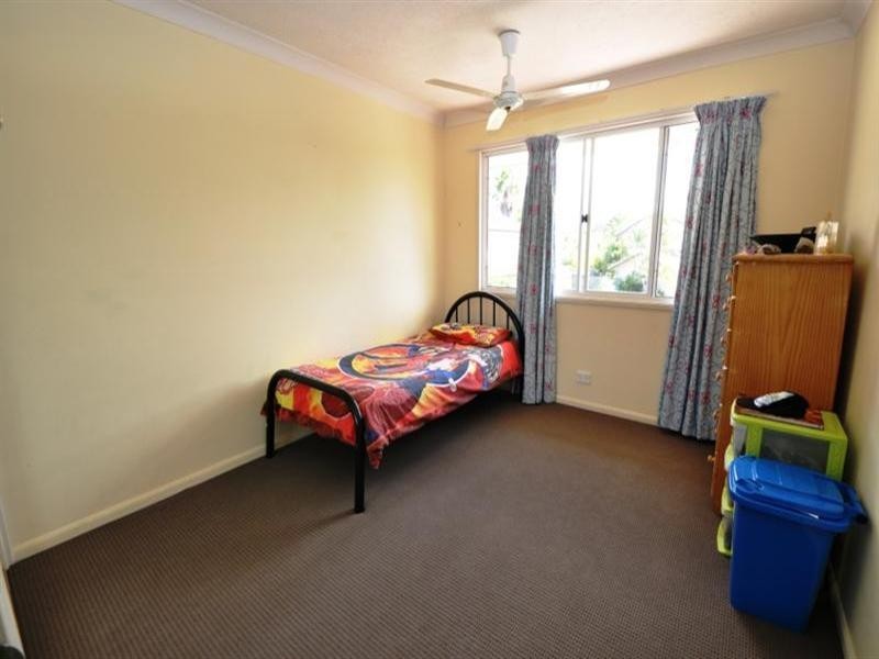 46 Surfers Palms East.  30 St Kevins Avenue, Benowa QLD 4217