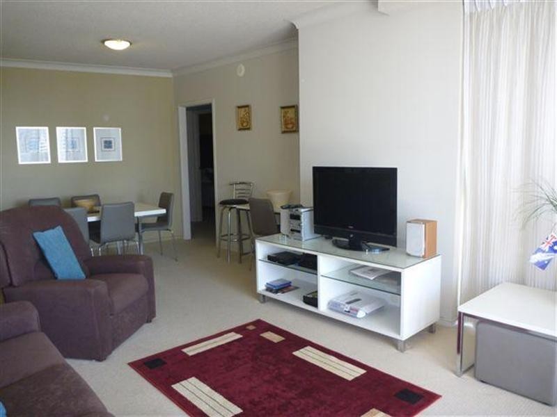 23 Ferny Avenue, Surfers Paradise QLD 4217