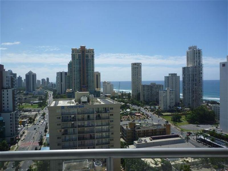 23 Ferny Avenue, Surfers Paradise QLD 4217