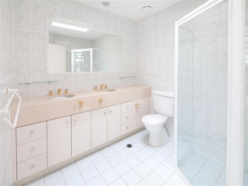 5469 Bay Hill Terrace, Sanctuary Cove QLD 4212