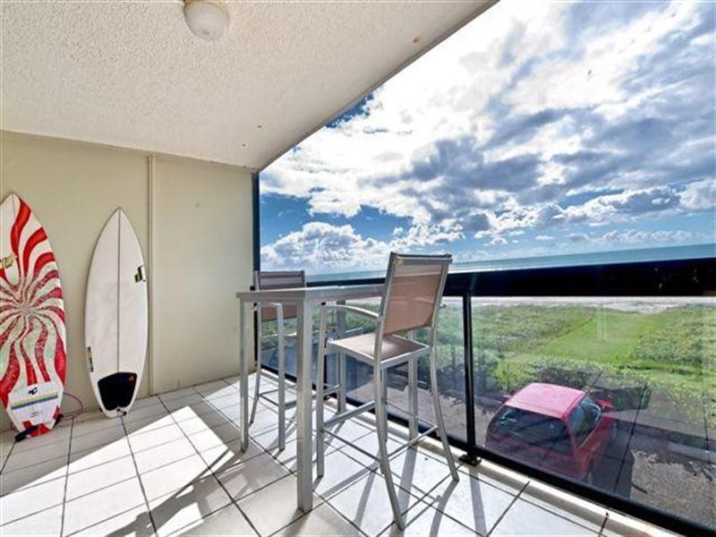 69 Garfield Terrace, Surfers Paradise QLD 4217