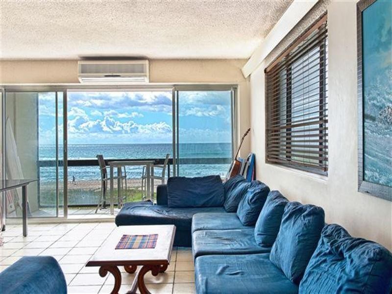 69 Garfield Terrace, Surfers Paradise QLD 4217