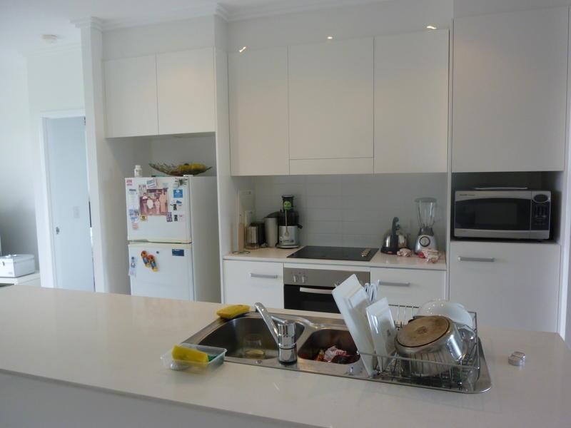 2 Gaven Crescent, Mermaid Beach QLD 4218