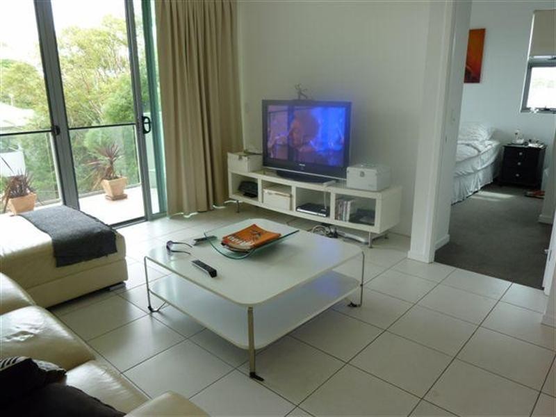 2 Gaven Crescent, Mermaid Beach QLD 4218