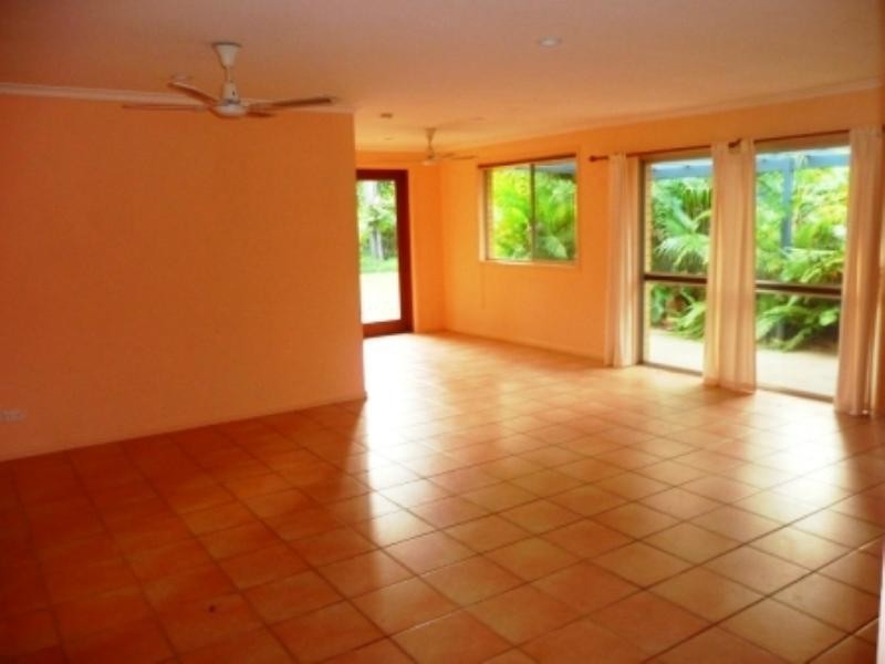 47 Korong Avenue, Southport QLD 4215