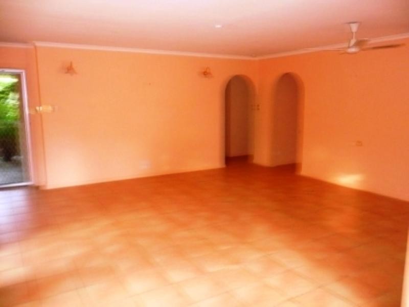 47 Korong Avenue, Southport QLD 4215