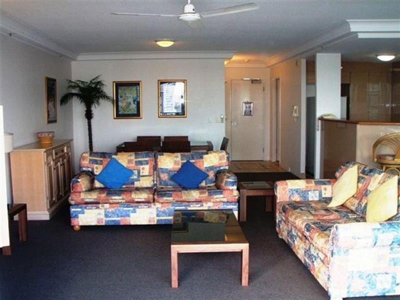 5 Palm Avenue, Surfers Paradise QLD 4217