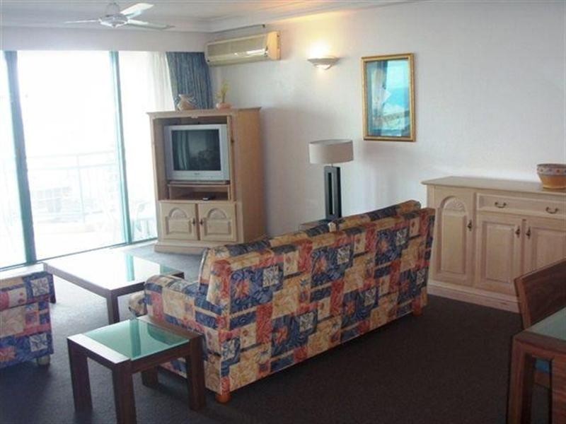 5 Palm Avenue, Surfers Paradise QLD 4217