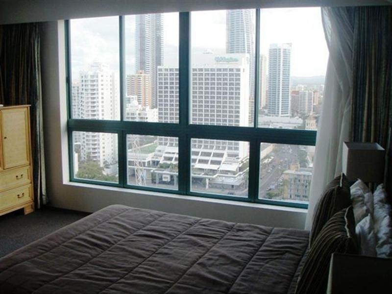 5 Palm Avenue, Surfers Paradise QLD 4217