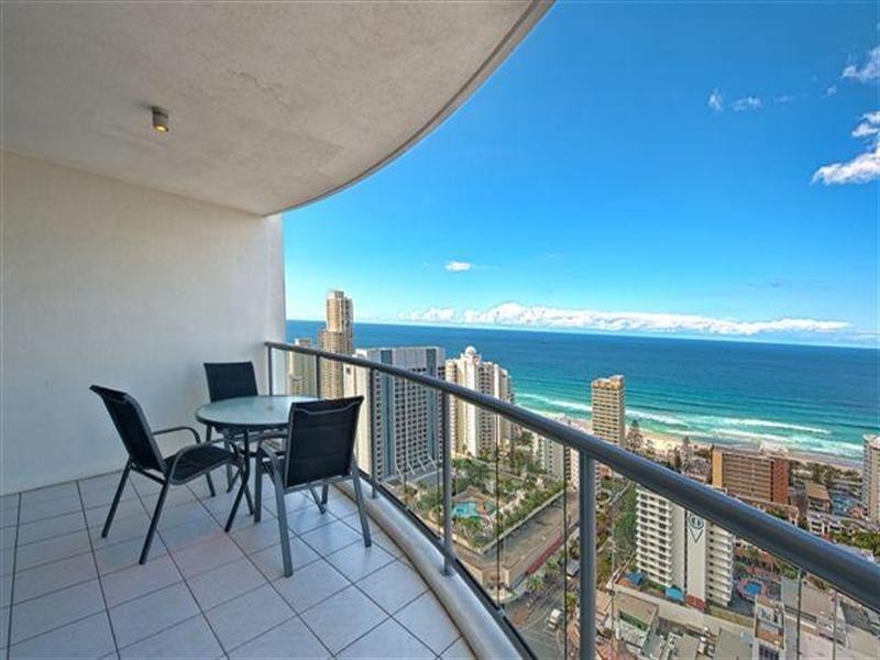 23 Ferny Avenue, Surfers Paradise QLD 4217