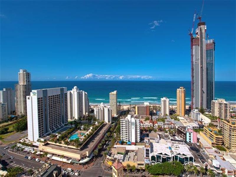 23 Ferny Avenue, Surfers Paradise QLD 4217