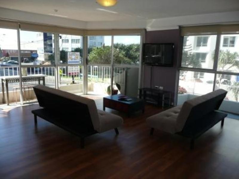 7-6 Aubrey Street, Surfers Paradise QLD 4217