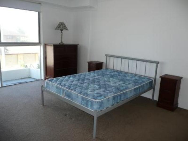 7-6 Aubrey Street, Surfers Paradise QLD 4217