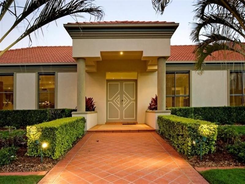 Hope Island QLD 4212