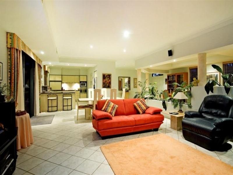 Hope Island QLD 4212