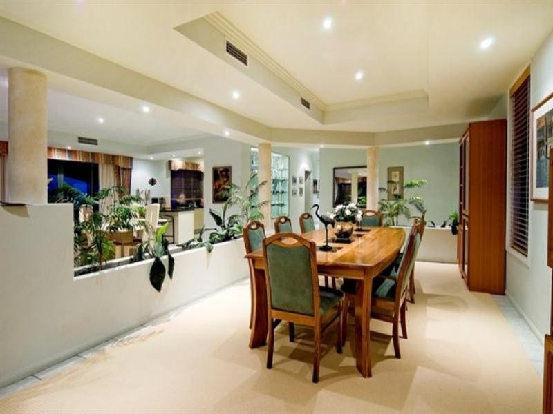 Hope Island QLD 4212