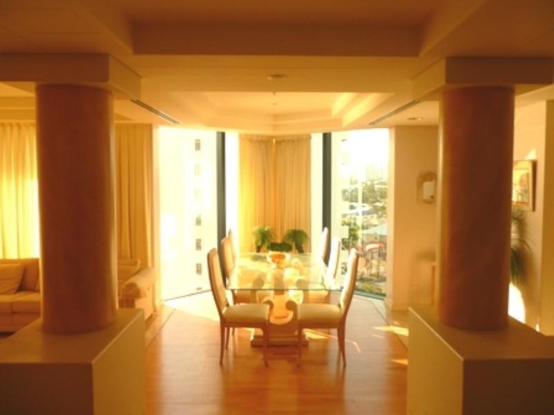 9/20 Riverview Parade, Surfers Paradise QLD 4217