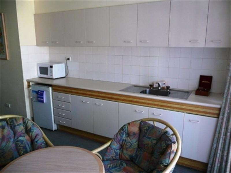 1102-18 Hanlan Street, Surfers Paradise QLD 4217