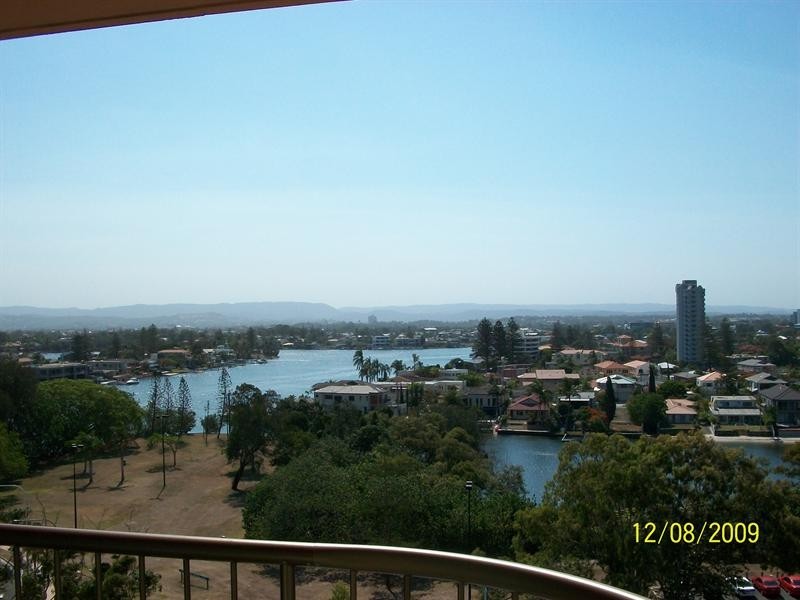 39/43 Enderley Avenue, Surfers Paradise QLD 4217