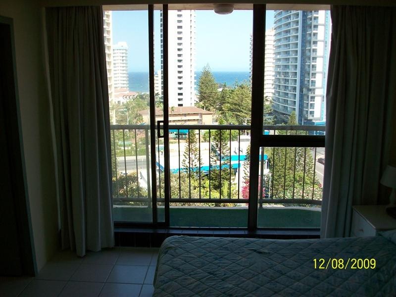 39/43 Enderley Avenue, Surfers Paradise QLD 4217