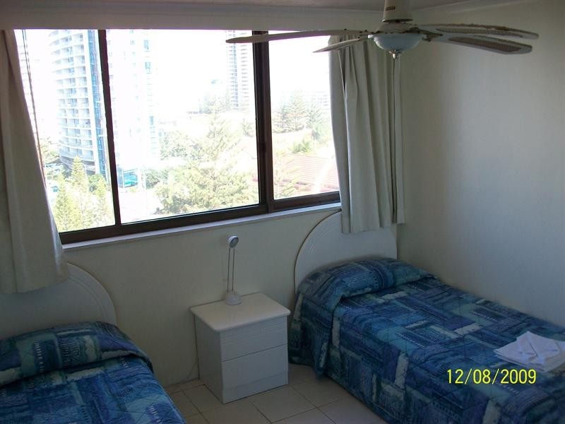 39/43 Enderley Avenue, Surfers Paradise QLD 4217