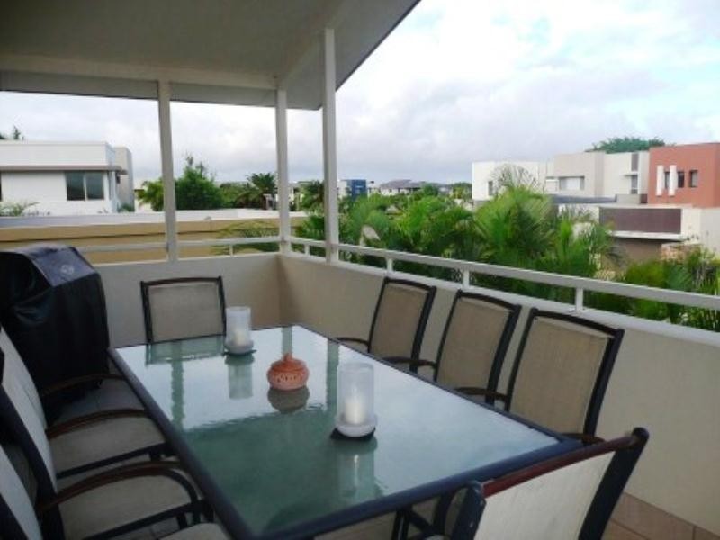 6011 Calardo Avenue, Hope Island QLD 4212