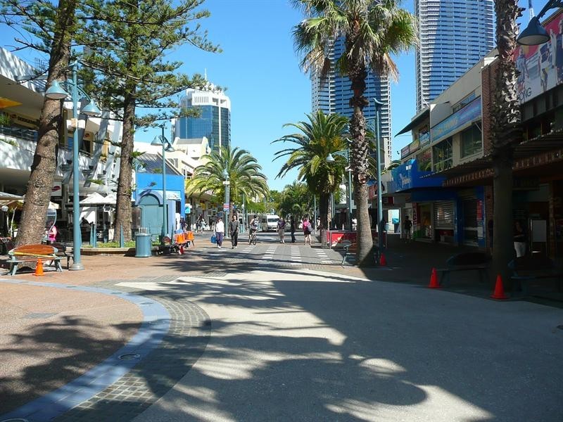 102-21 Orchid Avenue, Surfers Paradise QLD 4217